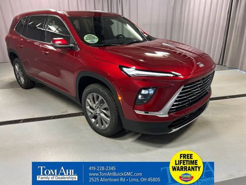 New 2026 Buick Enclave Preferred image 1