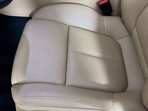 Used 2023 Porsche Macan image 21