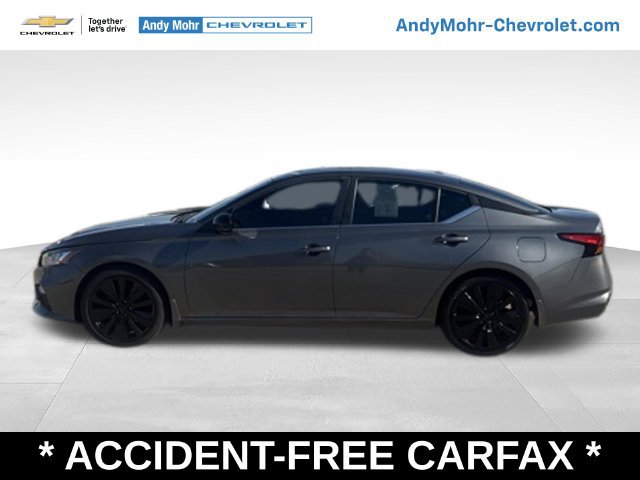 Used 2019 Nissan Altima 2.5 SR w/ SR Premium Package FWD image 2