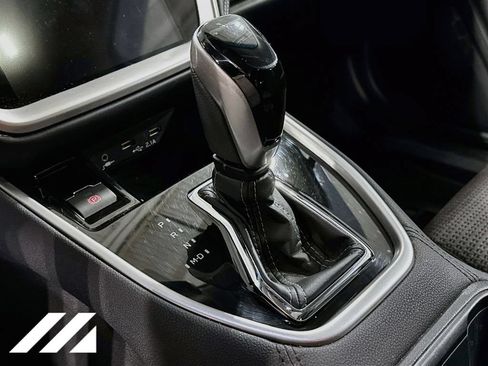 Used 2022 Subaru Outback Premium AWD/4WD image 19