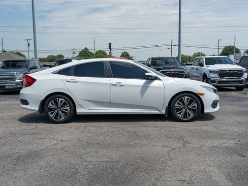 Used 2017 Honda Civic EX-L image 6