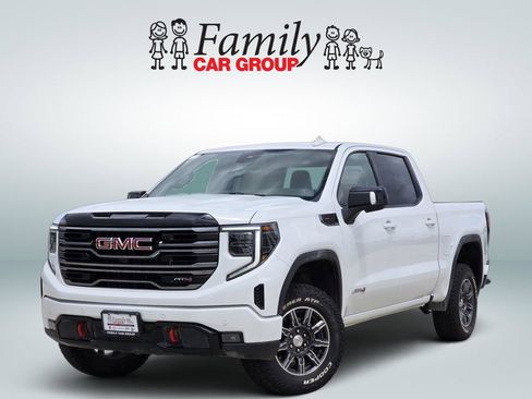 Used 2025 GMC Sierra 1500 AT4 AWD/4WD image 1