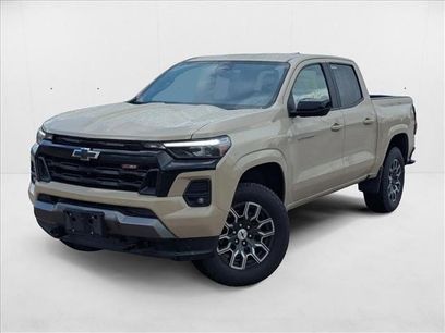 Used 2023 Chevrolet Colorado Z71 w/ Z71 Convenience Package 2