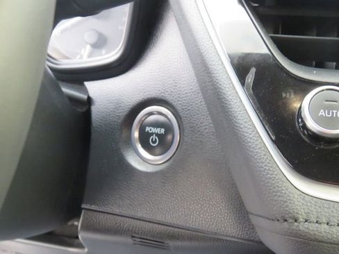 Used 2024 Toyota Corolla SE image 27