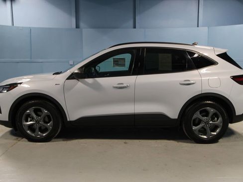 Used 2025 Ford Escape ST-Line w/ Equipment Group 301A image 31