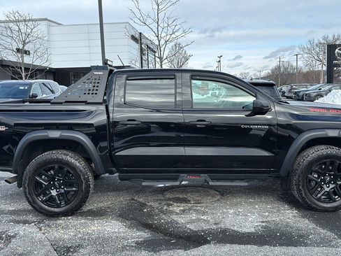 Used 2024 Chevrolet Colorado Trail Boss w/ Advanced Trailering Package image 2