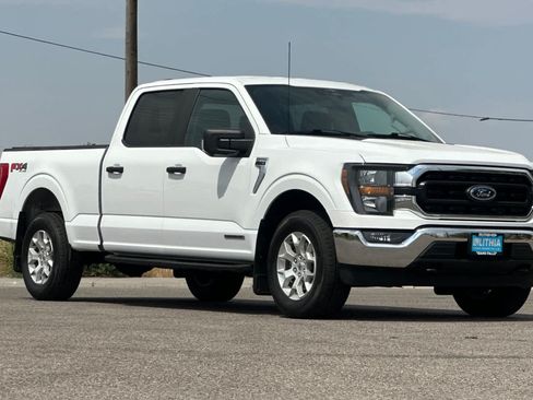 Certified 2023 Ford F150 XLT w/ Trailer Tow Package AWD/4WD image 9