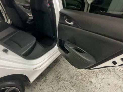 Used 2019 Honda Civic Sport image 24