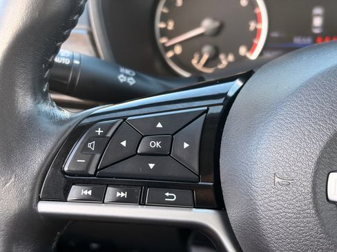 Certified 2024 Nissan Altima 2.5 SV w/ SV Premium Package FWD image 29