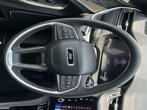 New 2026 Jeep Grand Cherokee Limited AWD/4WD image 24