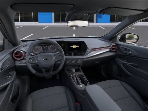 New 2026 Chevrolet Trax RS w/ Driver Confidence Package FWD image 16
