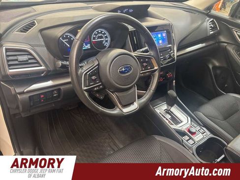 Used 2021 Subaru Forester Premium image 9