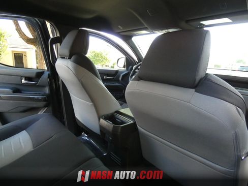 Used 2026 Toyota Tacoma TRD Sport RWD image 40