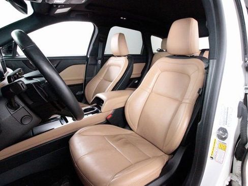 Used 2022 Lincoln Corsair Reserve w/ Equipment Group 201A image 23