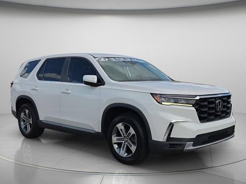 Used 2023 Honda Pilot EX-L image 8