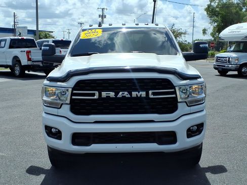 Used 2024 RAM 2500 Big Horn w/ Sport Appearance Package AWD/4WD image 8
