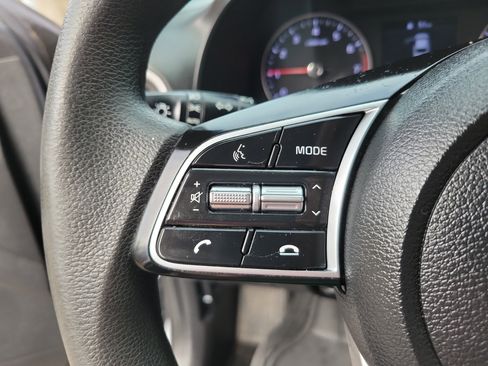 Used 2021 Kia Forte FE image 12