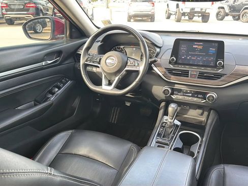 Used 2020 Nissan Altima 2.5 SL FWD image 70