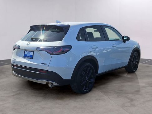 Certified 2024 Honda HR-V Sport image 4