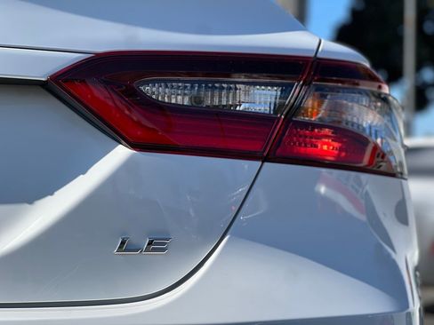 Used 2024 Toyota Camry LE image 9