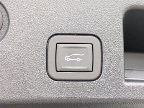 New 2026 Chevrolet Equinox RS w/ Convenience Package III image 15