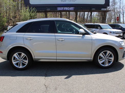 Used 2018 Audi Q3 2.0T Premium w/ Convenience Package AWD/4WD image 7