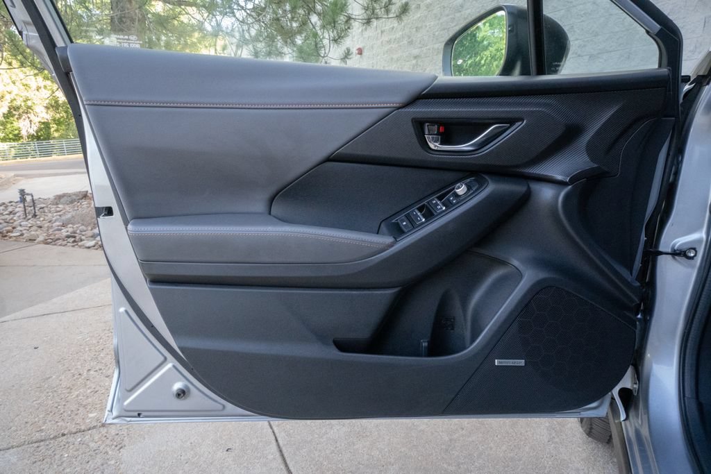 Certified 2025 Subaru Crosstrek 2.5i Limited w/ Crosstrek Mirror Package AWD/4WD image 7