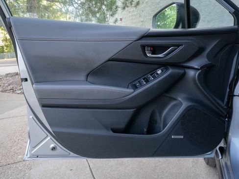 Certified 2025 Subaru Crosstrek 2.5i Limited w/ Crosstrek Mirror Package AWD/4WD image 7