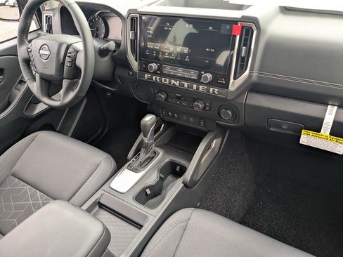 New 2026 Nissan Frontier SV RWD image 29