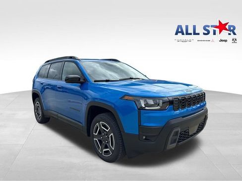 New 2026 Jeep Cherokee Laredo AWD/4WD image 1