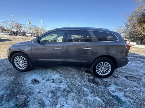 Used 2011 Buick Enclave CX image 6