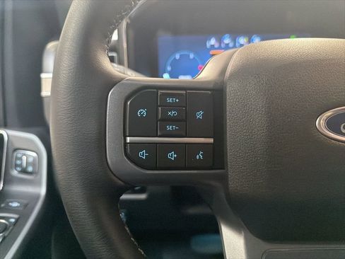 Used 2025 Ford F350 Lariat w/ Black Appearance Package AWD/4WD image 17
