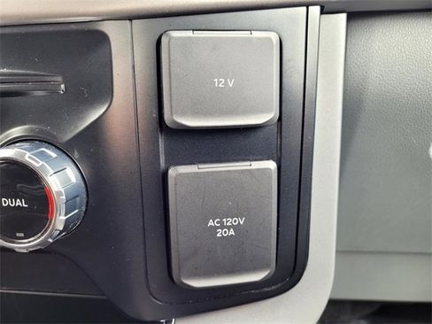 Used 2024 Ford F150 XLT w/ Mobile Office Package image 18