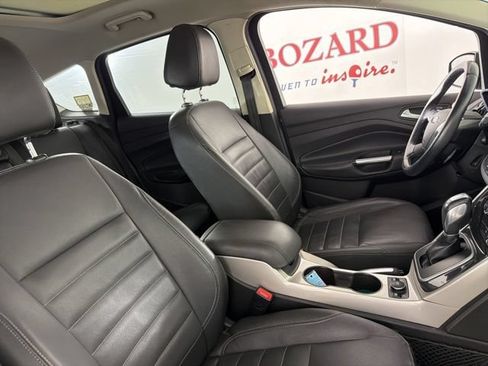 Used 2015 Ford C-MAX SEL w/ Equipment Group 303A FWD image 14