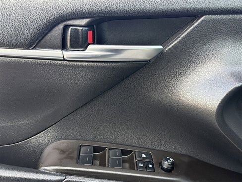 Certified 2023 Toyota Camry SE image 22