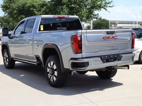 Used 2026 GMC Sierra 2500 Denali w/ Denali Reserve Package AWD/4WD image 3