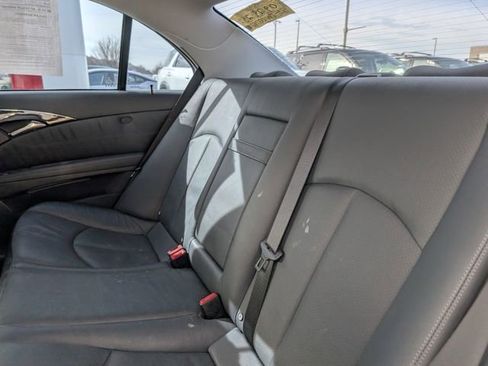 Used 2003 Mercedes-Benz E 320 Sedan image 7