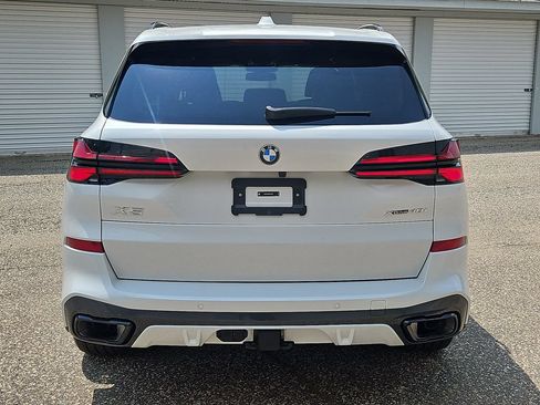 Used 2025 BMW X5 xDrive40i w/ Executive Package AWD/4WD image 6