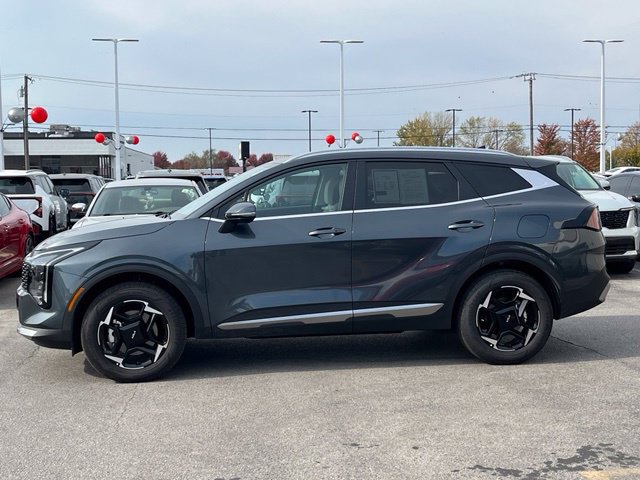 Used 2026 Kia Sportage EX AWD/4WD image 7
