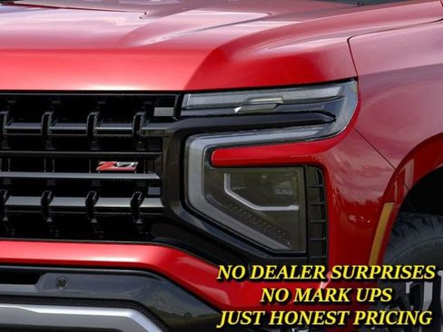 New 2026 Chevrolet Suburban Z71 w/ Comfort Package image 6