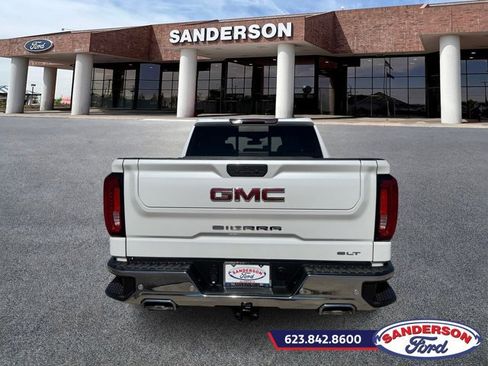 Used 2022 GMC Sierra 1500 SLT w/ SLT Premium Plus Package AWD/4WD image 4