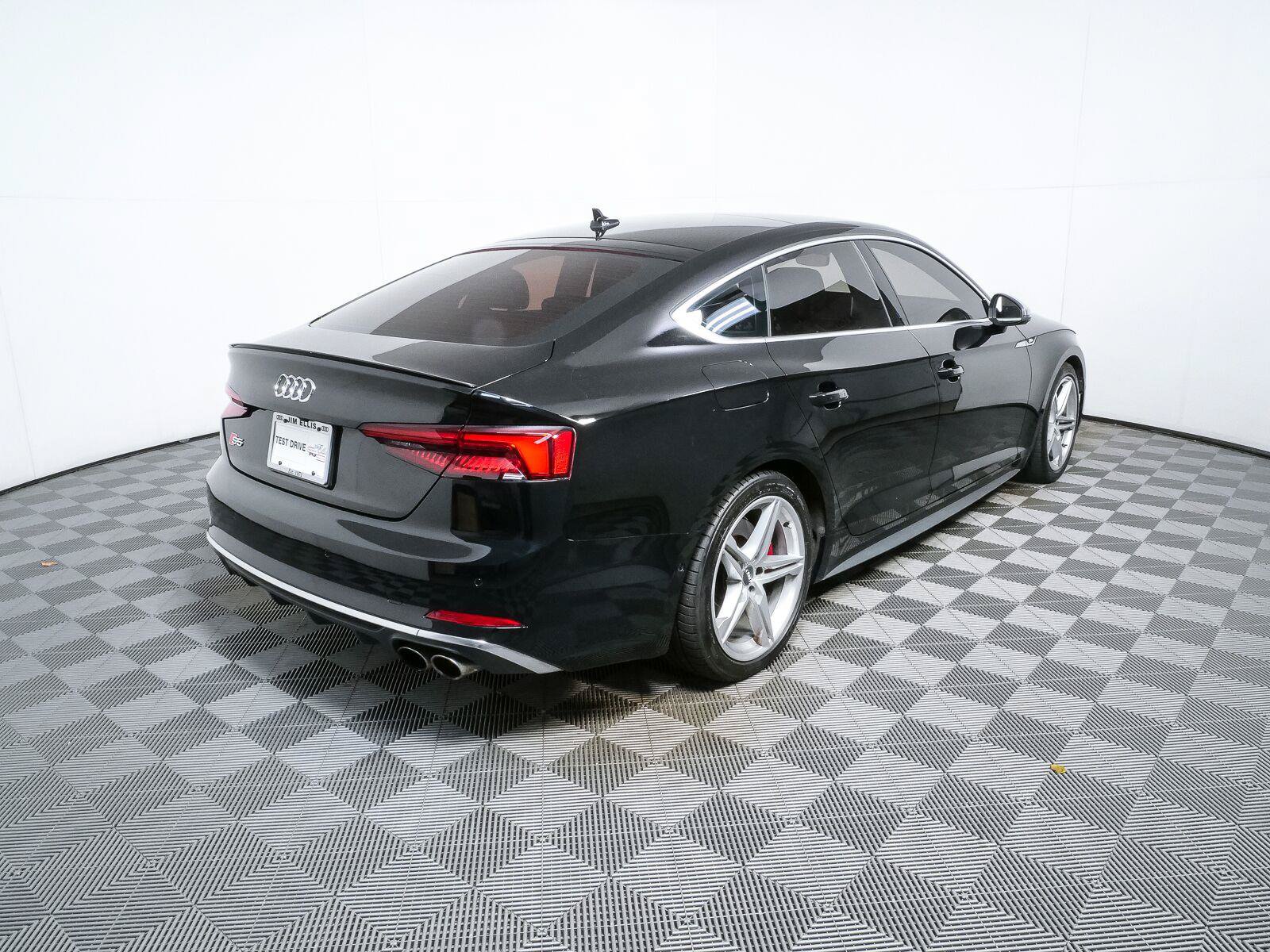 Used 2019 Audi S5 Prestige w/ S Sport Package AWD/4WD image 3