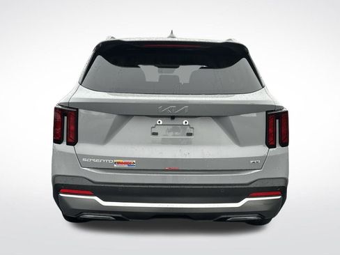 New 2026 Kia Sorento S image 4