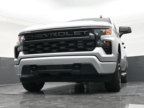 Used 2022 Chevrolet Silverado 1500 Custom RWD image 27