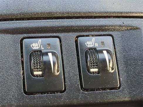 Used 2016 Toyota Camry XSE image 21