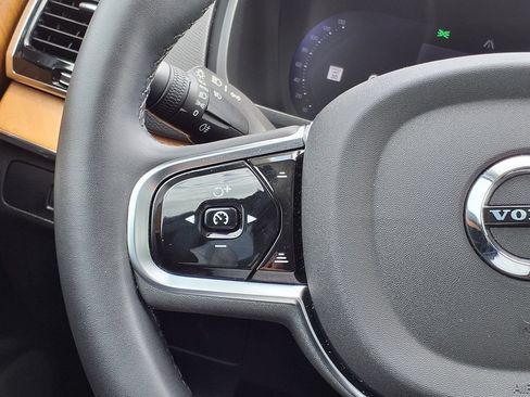 Certified 2024 Volvo XC90 B6 Plus AWD/4WD image 26
