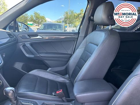 Used 2020 Volkswagen Tiguan SEL Premium R-Line w/ 3rd Row Seat Package AWD/4WD image 5