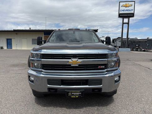 Used 2015 Chevrolet Silverado 3500 LT w/ LT Convenience Package AWD/4WD image 8