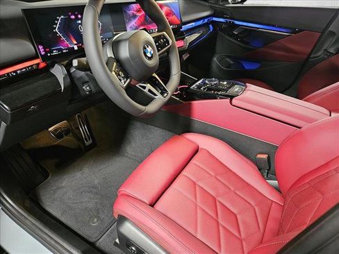 New 2026 BMW 540i xDrive image 9