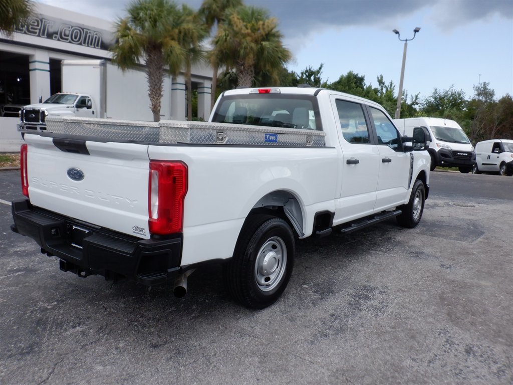 Used 2024 Ford F250 XL RWD image 8
